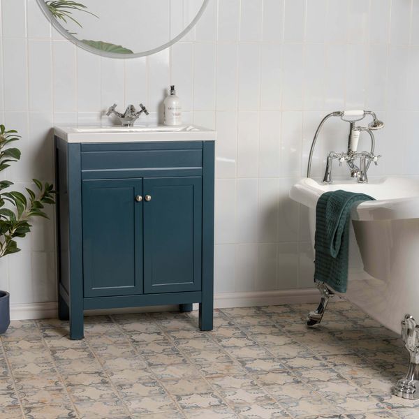 white gloss brick tiles